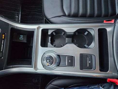 Used 2022 Ford Edge SEL w/ Convenience Package image 20