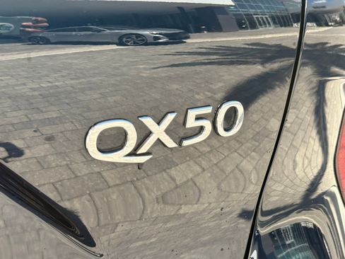 Used 2023 INFINITI QX50 Luxe image 17
