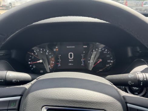 New 2026 Jeep Compass Latitude AWD/4WD image 10