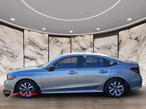 Used 2025 Honda Civic LX image 5