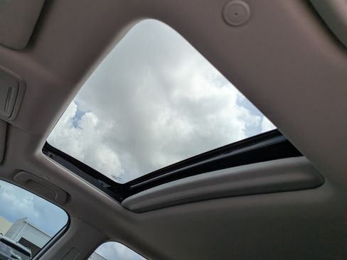Used 2025 Honda CR-V EX image 23