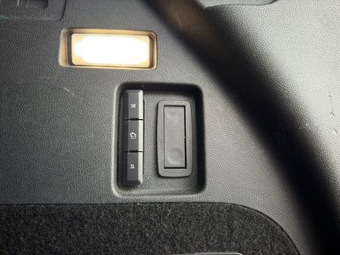 Used 2023 Lincoln Aviator Grand Touring AWD/4WD image 44