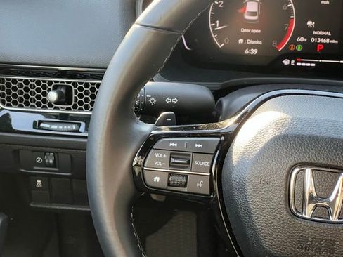 Used 2025 Honda Civic Sport image 23