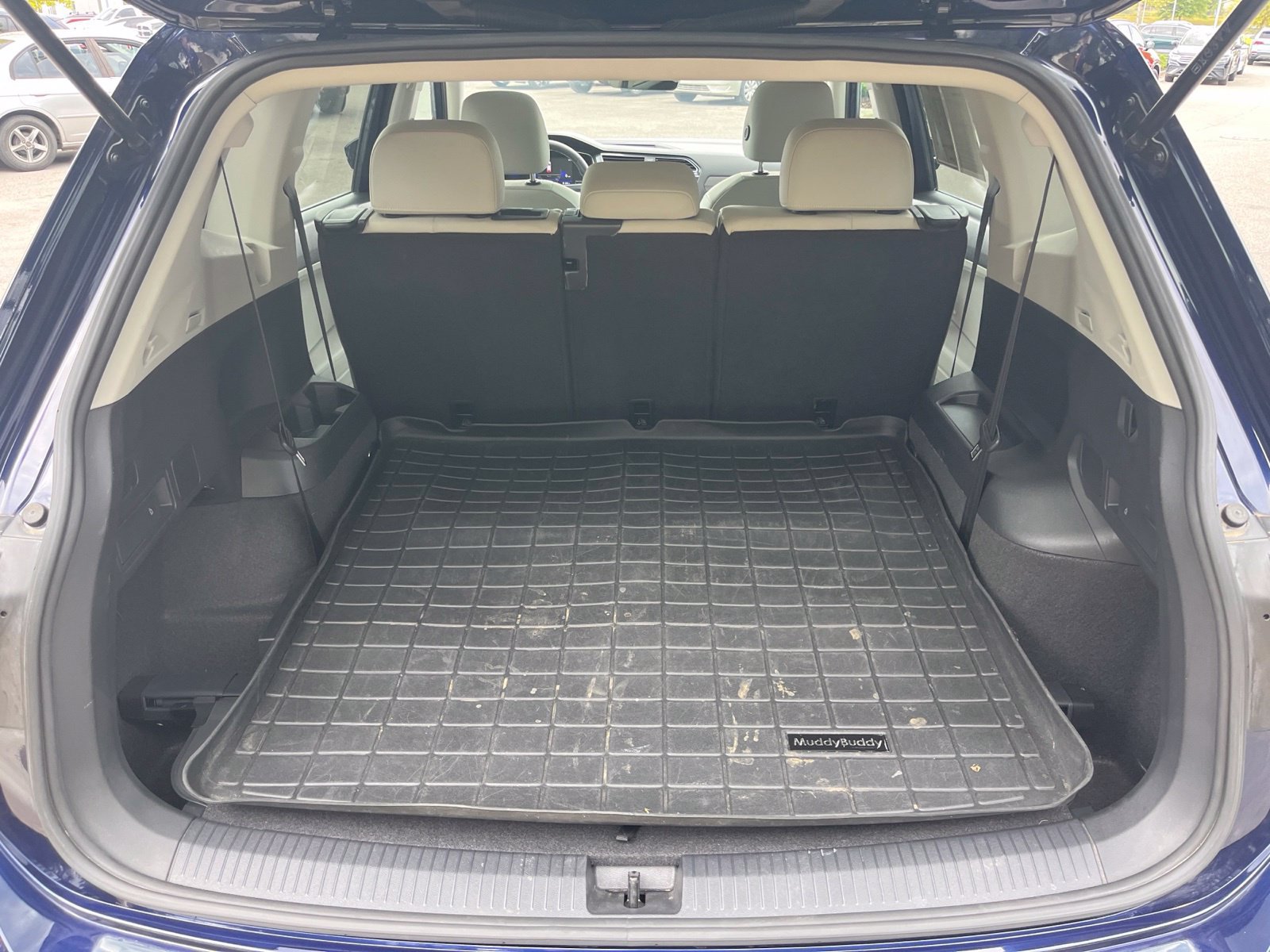 Used 2023 Volkswagen Tiguan SE FWD image 29
