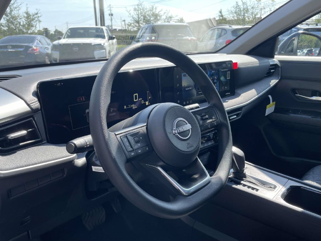 New 2027 Nissan Kicks SV w/ SV Premium Package AWD/4WD image 14