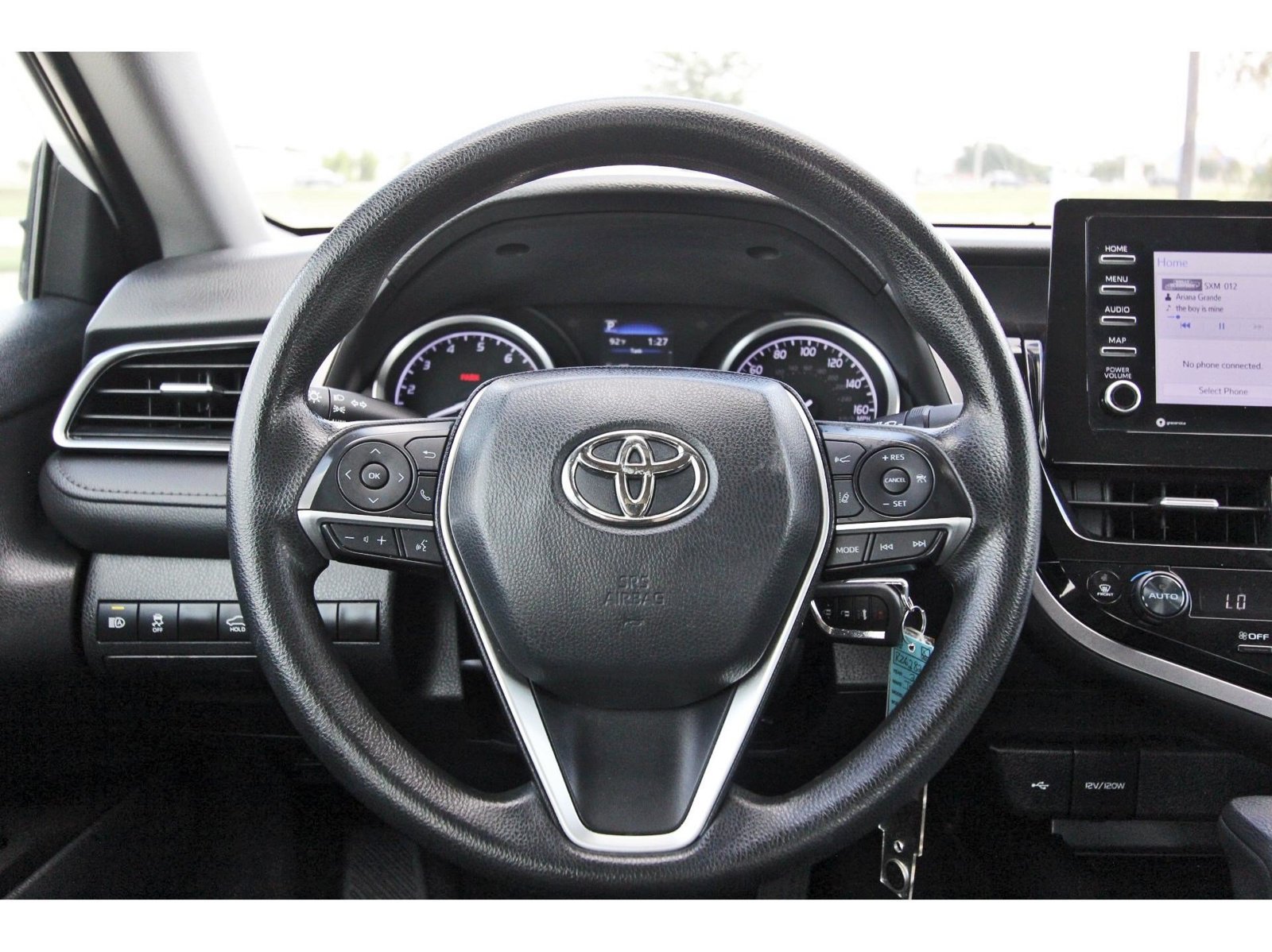 Used 2023 Toyota Camry LE FWD image 14