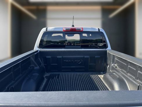 Used 2022 GMC Canyon Elevation RWD image 11