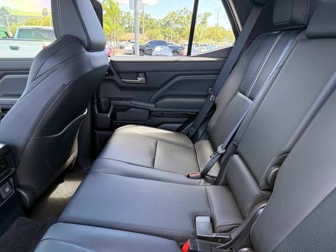 Used 2026 Toyota 4Runner Limited AWD/4WD image 14