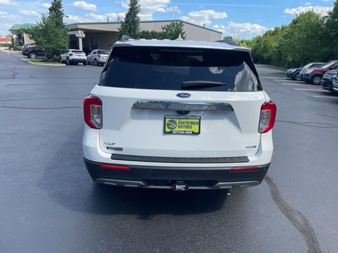 Used 2020 Ford Explorer XLT w/ Equipment Group 202A AWD/4WD image 6