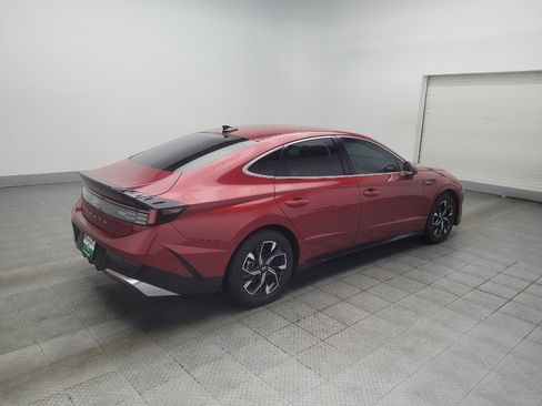 Used 2025 Hyundai Sonata SEL FWD image 10