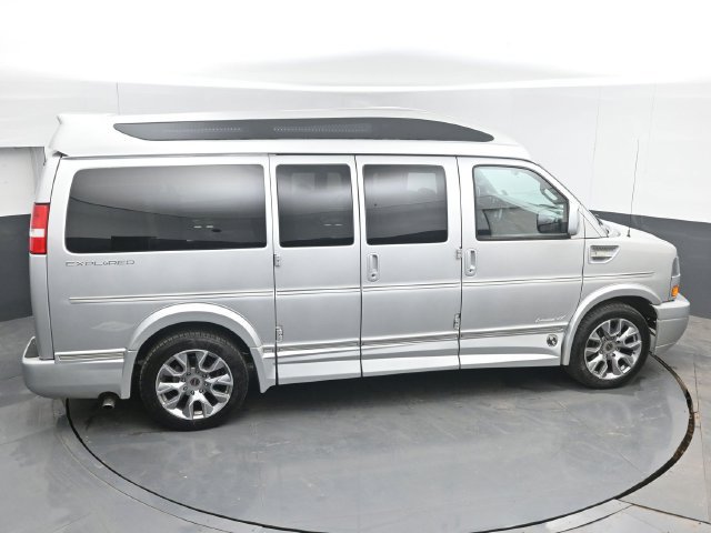 Used 2022 GMC Savana 2500 w/ Enhanced Convenience Package RWD image 50