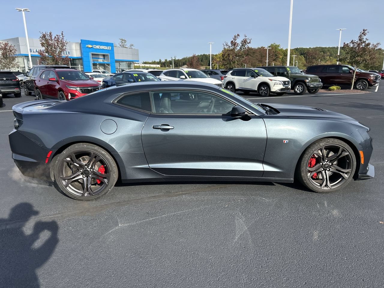 Used 2019 Chevrolet Camaro SS RWD image 8