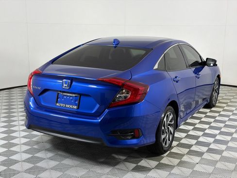 Used 2018 Honda Civic EX image 5