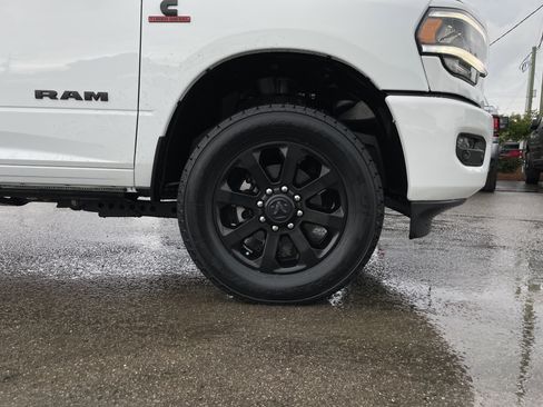 Used 2023 RAM 2500 Laramie AWD/4WD image 12