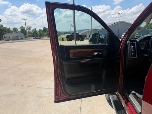 Used 2014 RAM 1500 Laramie Longhorn w/ Convenience Group AWD/4WD image 13