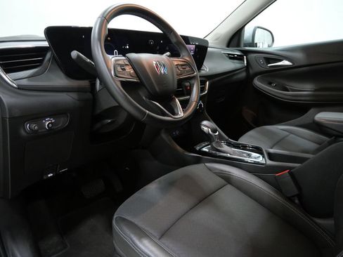 Used 2025 Buick Encore GX Preferred FWD image 11