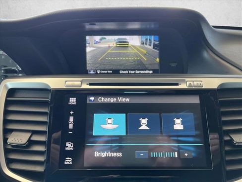 Used 2016 Honda Accord EX image 13