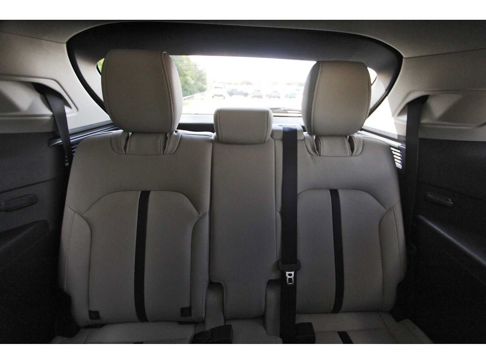 Used 2026 MAZDA CX-90 3.3 Turbo w/ Preferred Package AWD/4WD image 11