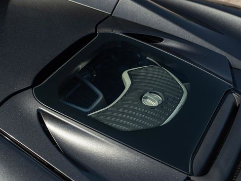 Used 2016 McLaren 650S Spider image 43