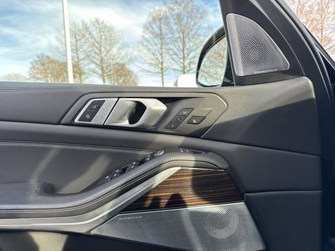 Used 2019 BMW X5 xDrive40i w/ Executive Package image 20