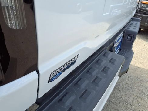 New 2025 Ford F150 Lightning XLT image 24