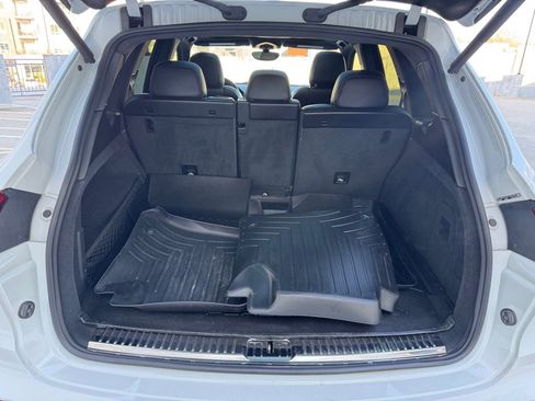 Used 2015 Porsche Cayenne S image 26