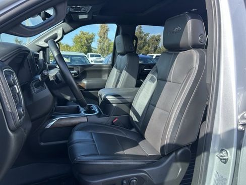 Certified 2023 Chevrolet Silverado 3500 High Country image 14