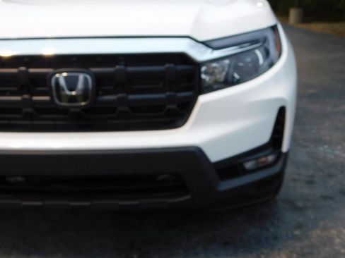 New 2025 Honda Ridgeline RTL image 12