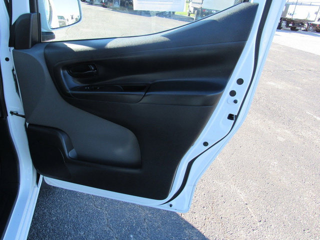 Used 2021 Nissan NV200 SV w/ Sliding Door Glass Package FWD image 13
