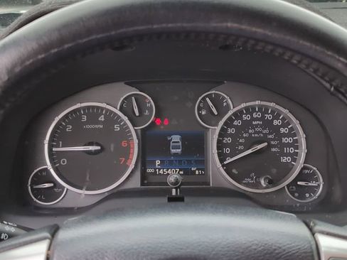 Used 2015 Toyota Tundra Limited w/ Limited Premium Package AWD/4WD image 18