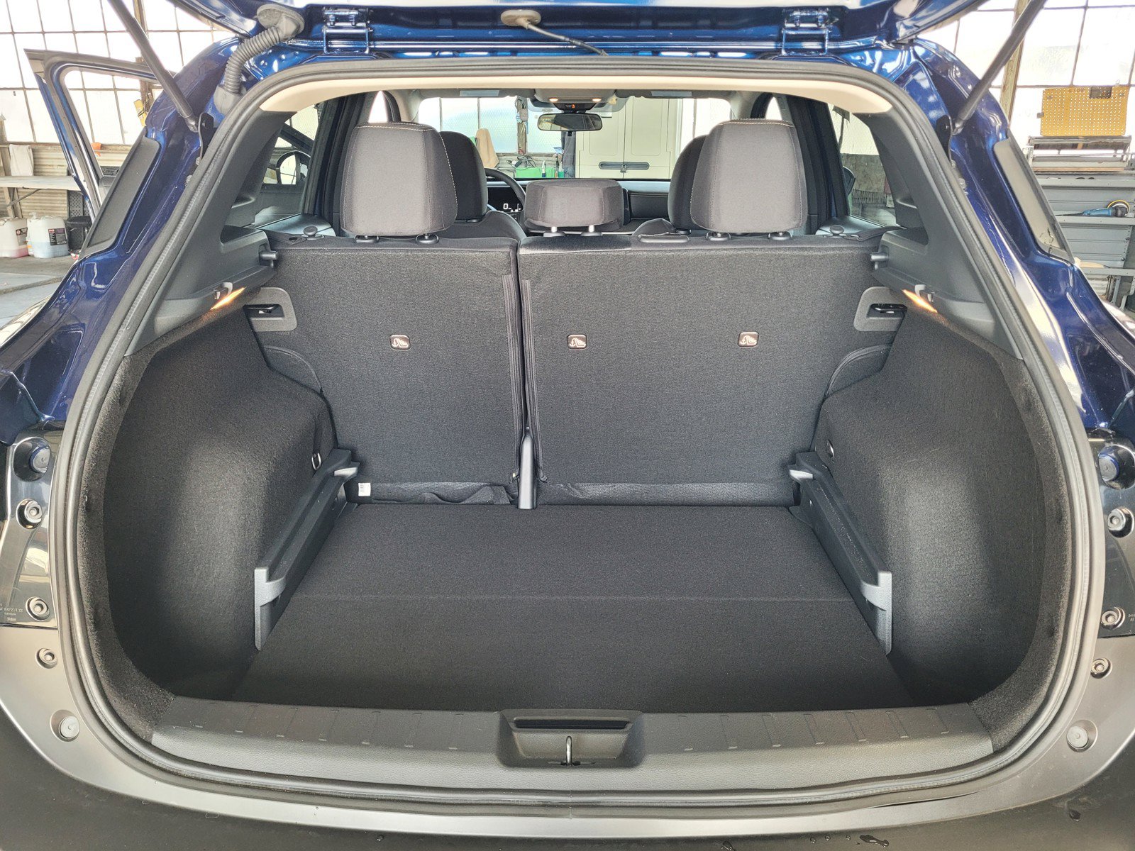 Certified 2026 Nissan Kicks SV FWD image 19
