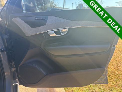Used 2022 Volvo XC90 T6 Inscription w/ Advanced Package image 11