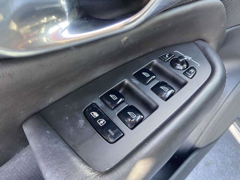 Used 2017 Volvo XC90 T8 Inscription w/ Vision Package image 22