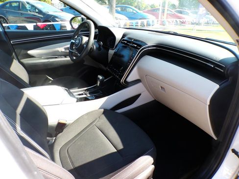 Used 2024 Hyundai Tucson SEL FWD image 22