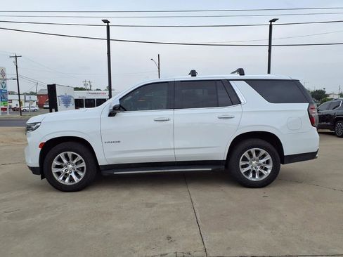 Used 2022 Chevrolet Tahoe Premier w/ Premium Package AWD/4WD image 5