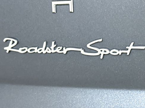 Used 2010 Tesla Roadster Sport RWD image 23