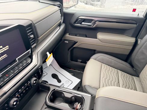 New 2026 Chevrolet Silverado 1500 ZR2 AWD/4WD image 31