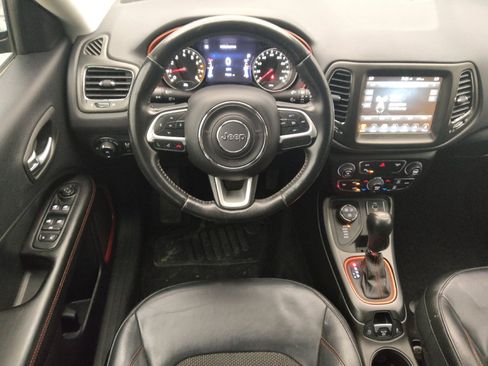Used 2018 Jeep Compass Trailhawk w/ Navigation Group AWD/4WD image 22