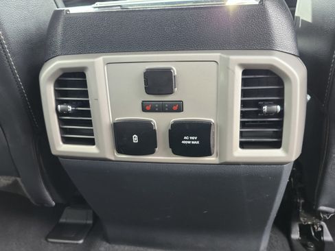 Used 2022 Ford F350 Lariat w/ Lariat Ultimate Package image 24
