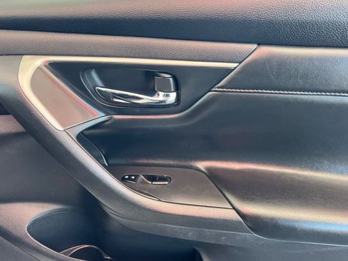 Used 2015 Nissan Altima 2.5 S FWD image 17