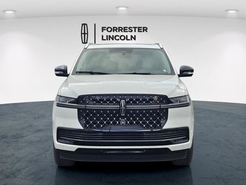 New 2026 Lincoln Navigator L Black Label image 8