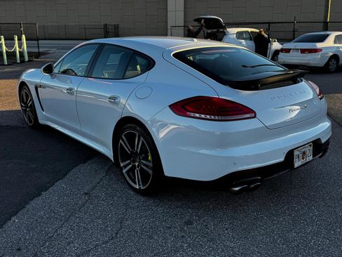 Used 2014 Porsche Panamera S image 6