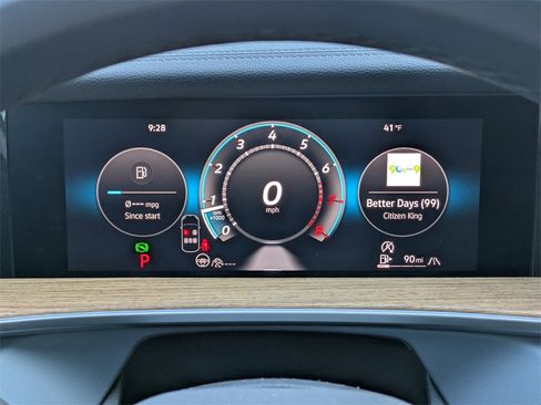 Certified 2026 Volkswagen Tiguan SEL R-Line image 43