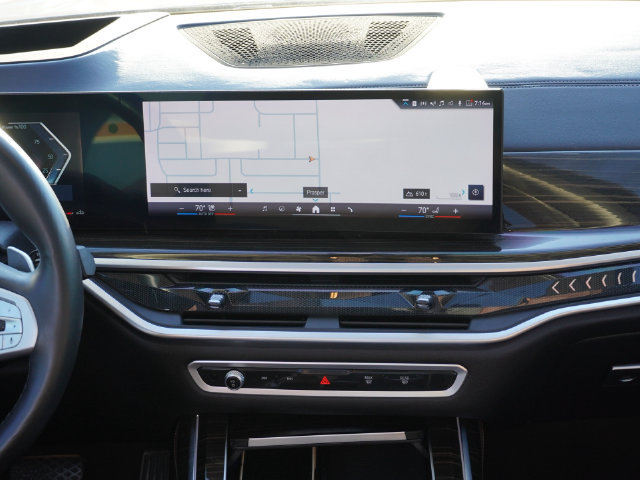 Used 2024 BMW X7 xDrive40i AWD/4WD image 27
