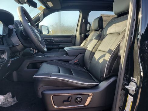 New 2026 RAM 1500 Limited image 13