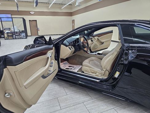 Used 2012 Cadillac CTS Premium RWD image 13