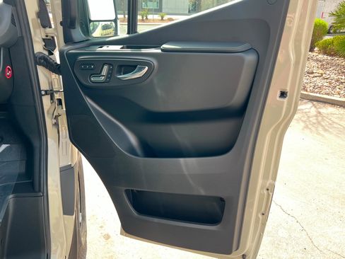 New 2026 Mercedes-Benz Sprinter 2500 image 16