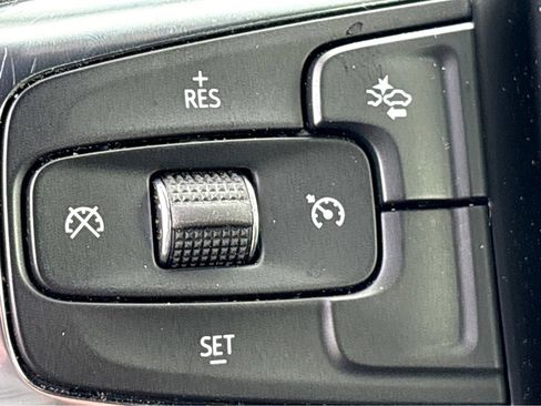 Certified 2025 Chevrolet Blazer LT image 18