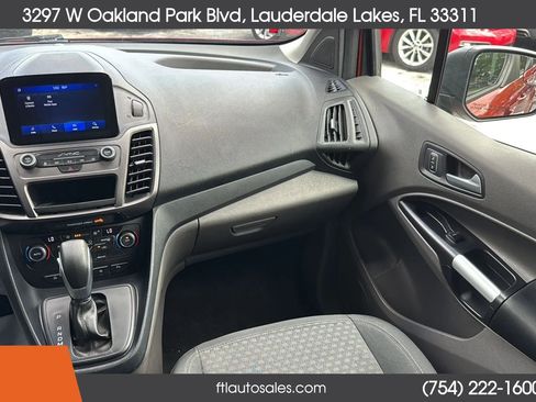 Used 2021 Ford Transit Connect XLT FWD image 29