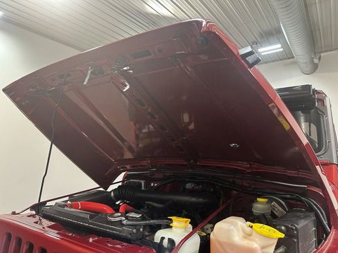 Used 1999 Jeep Wrangler Sport image 90